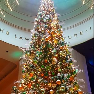 Meet your Posher, May.